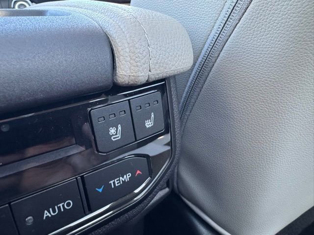 Certified 2026 Toyota Grand Highlander Platinum image 13