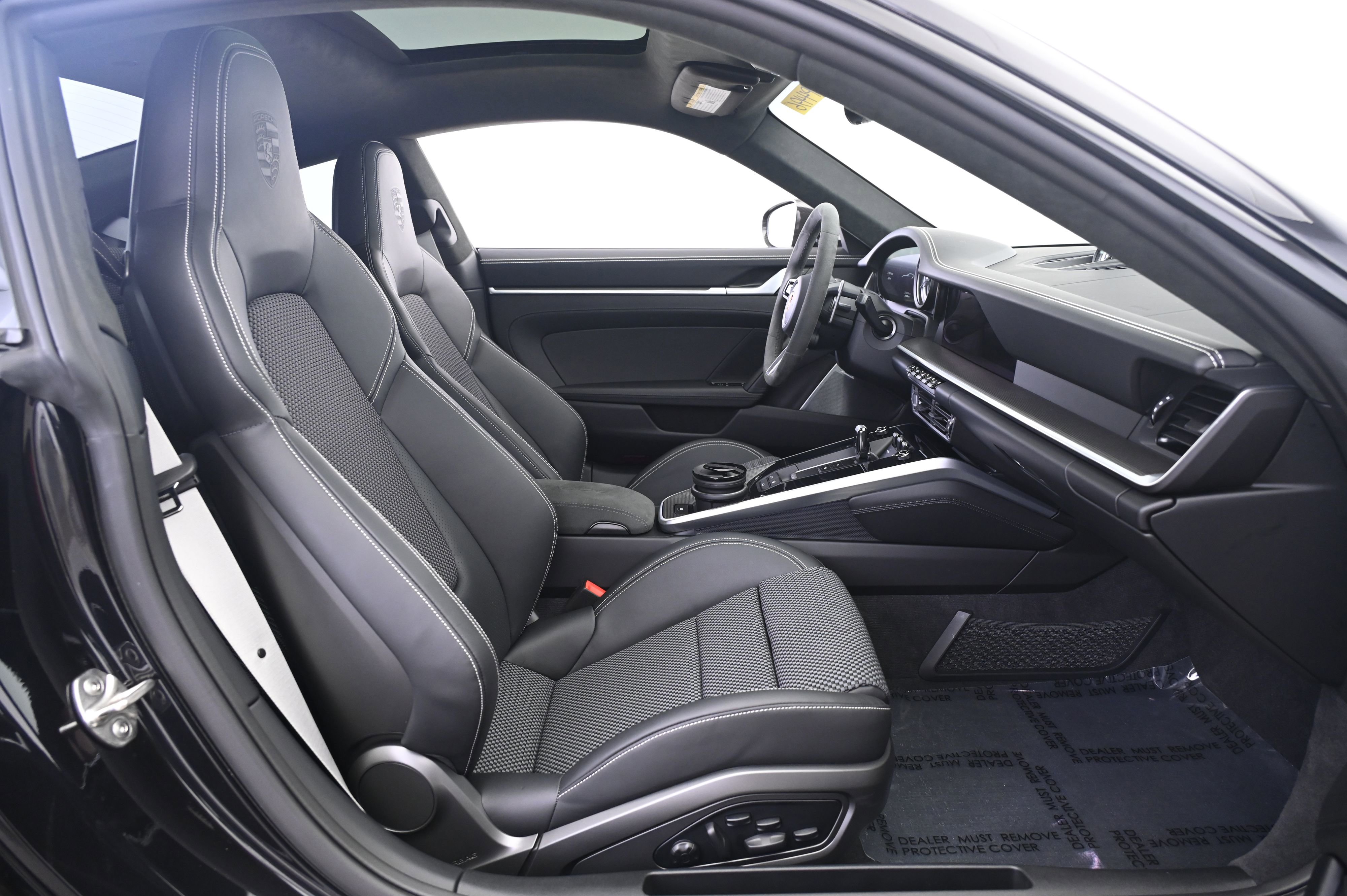 Certified 2025 Porsche 911 Turbo image 19