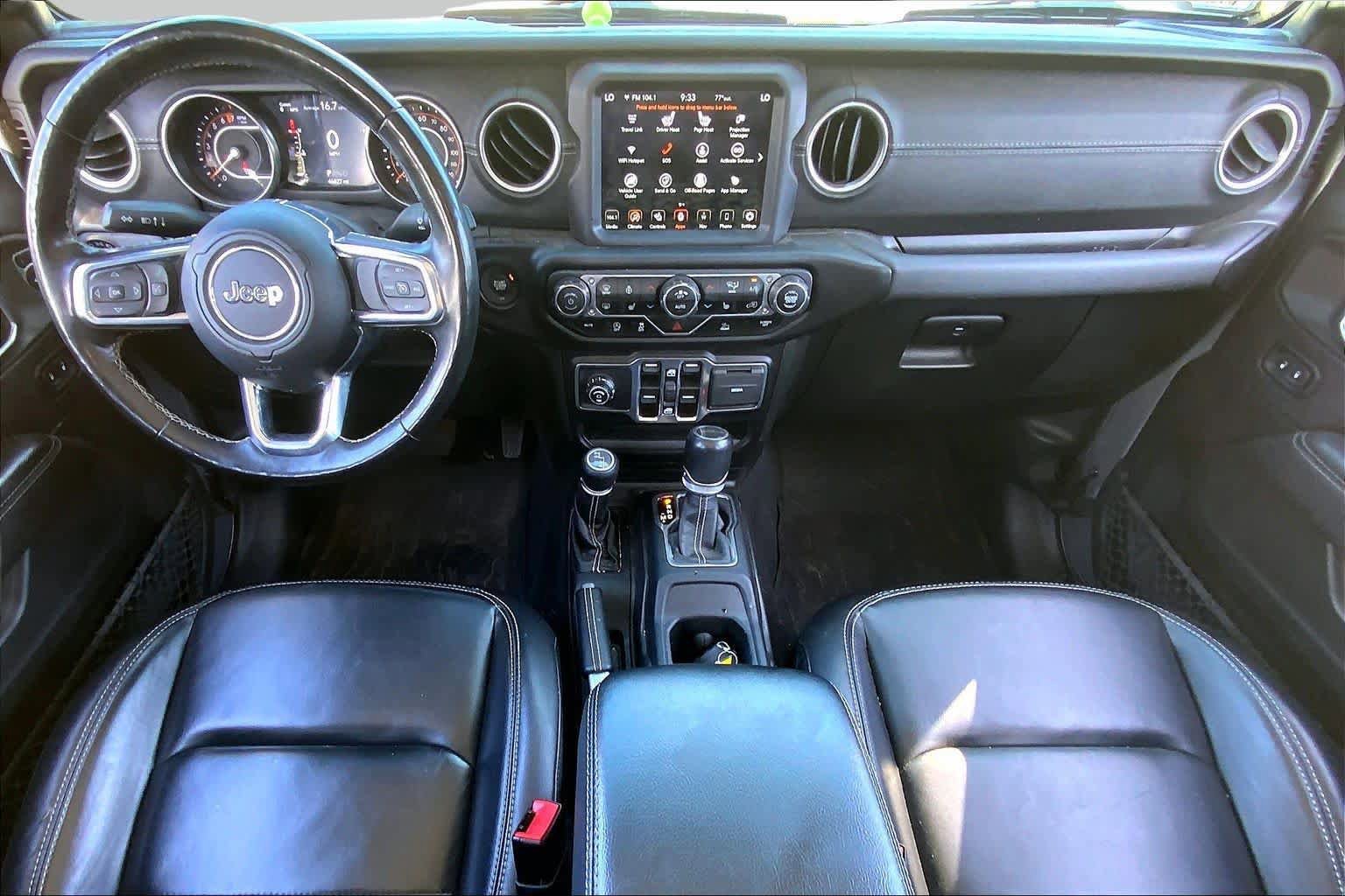 Used 2020 Jeep Gladiator Overland AWD/4WD image 16