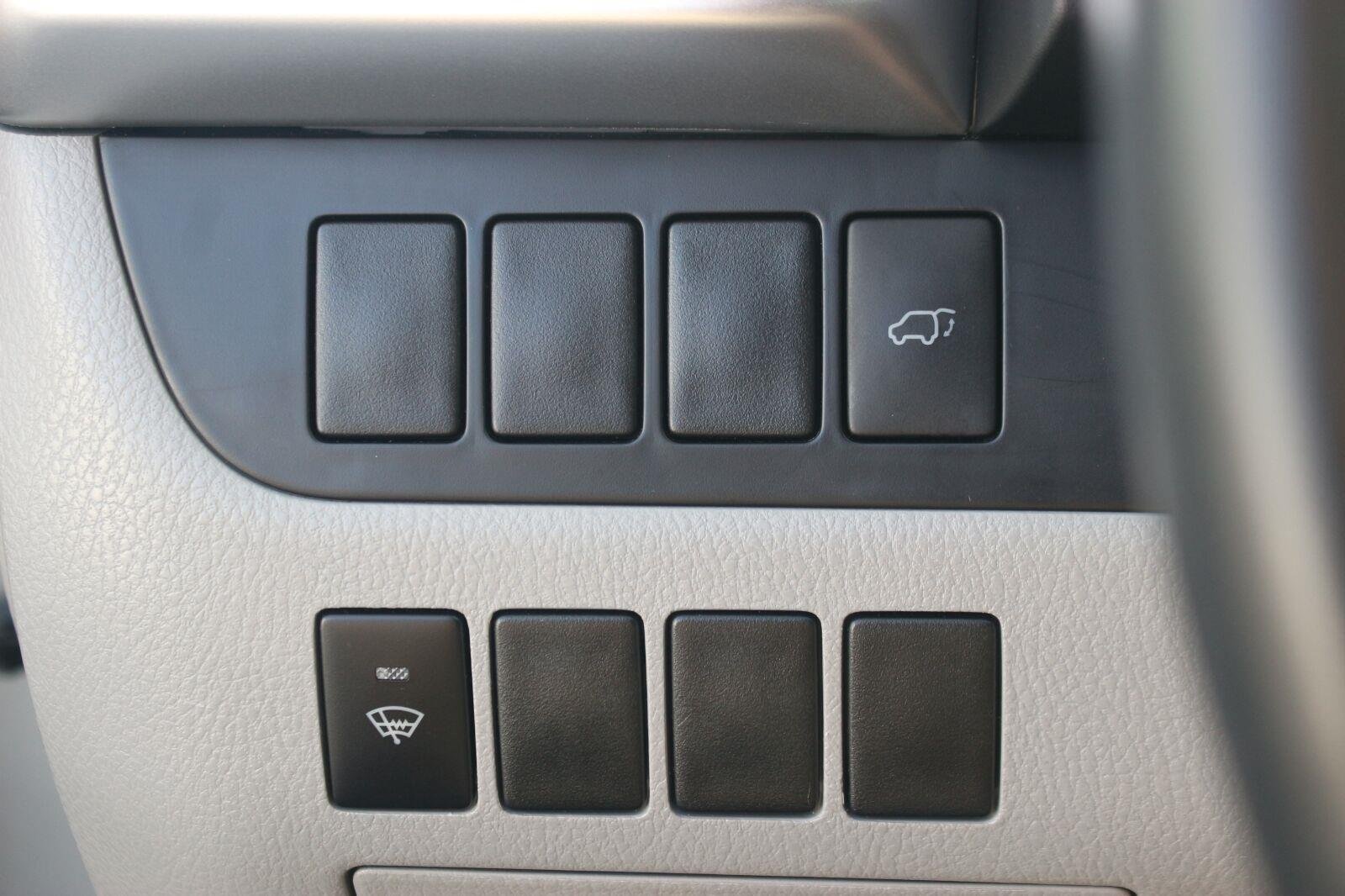 Used 2015 Toyota Highlander XLE FWD image 29
