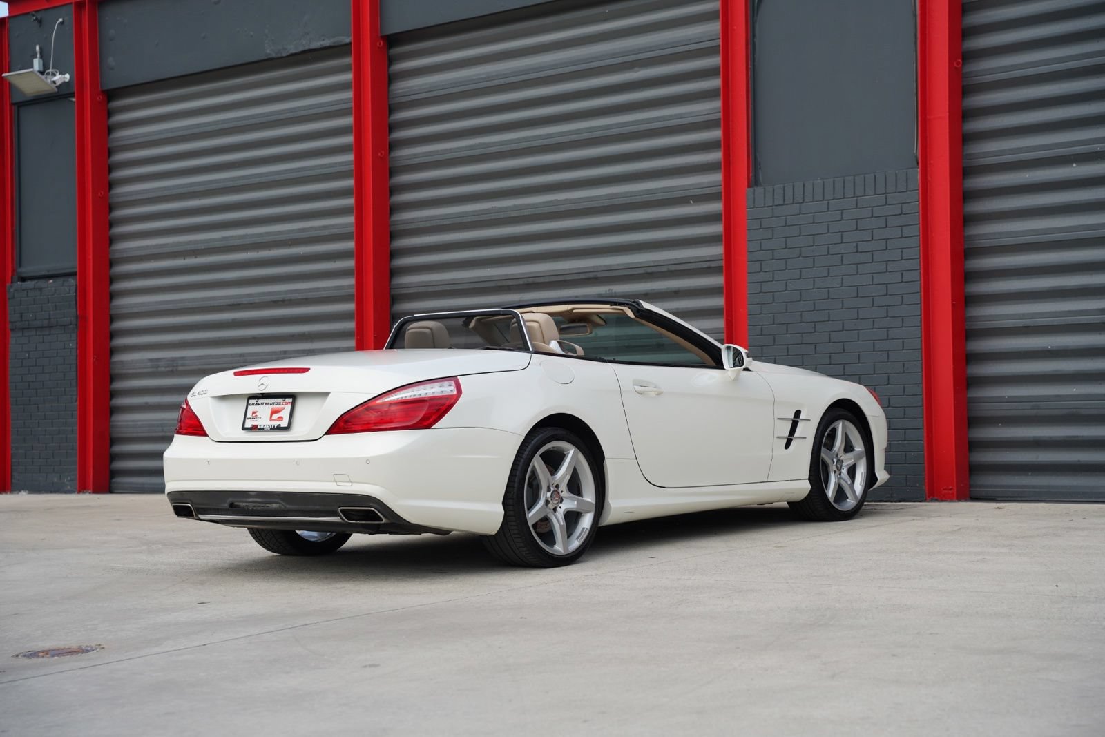 Used 2016 Mercedes-Benz SL 400 image 14