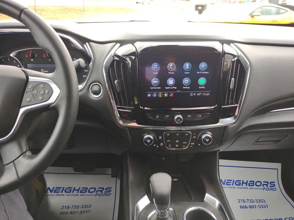 Used 2023 Chevrolet Traverse LT AWD/4WD image 17