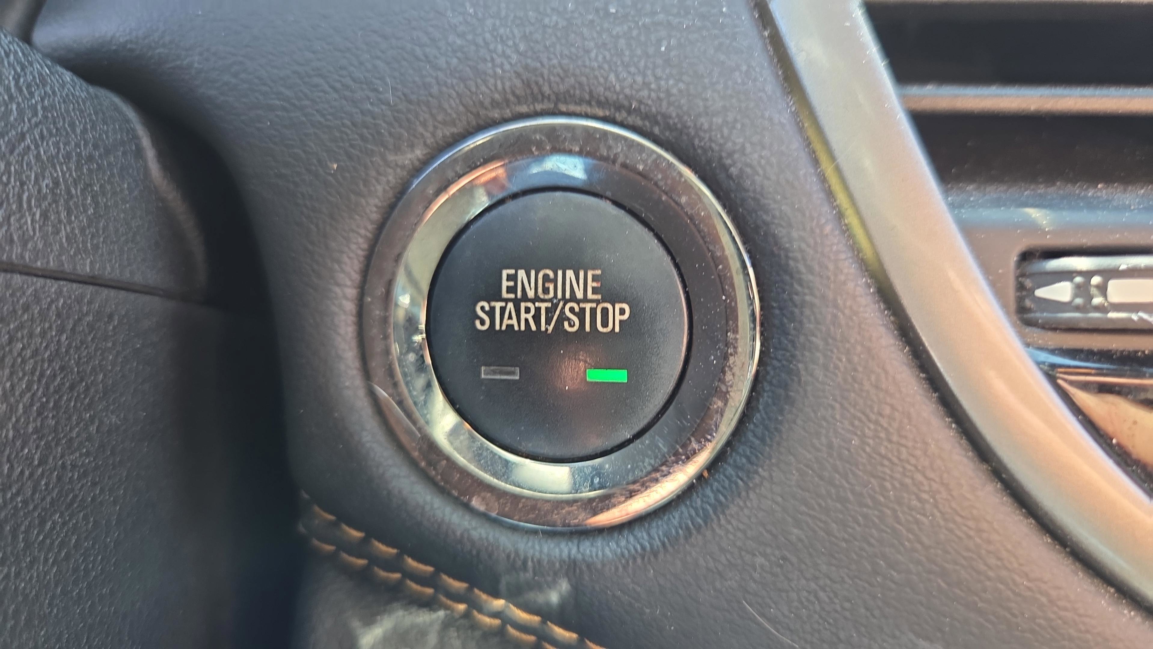 Used 2019 Chevrolet Trax LT w/ LT Convenience Package image 26