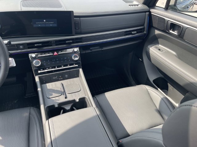 New 2027 Hyundai Santa Fe Calligraphy FWD image 15