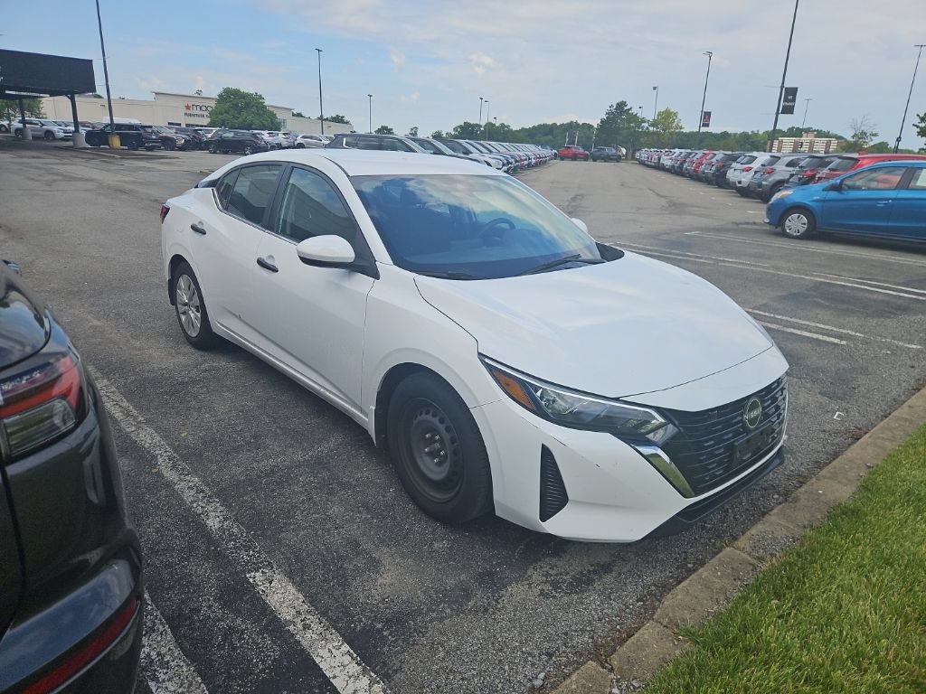 Used 2024 Nissan Sentra S FWD image 1