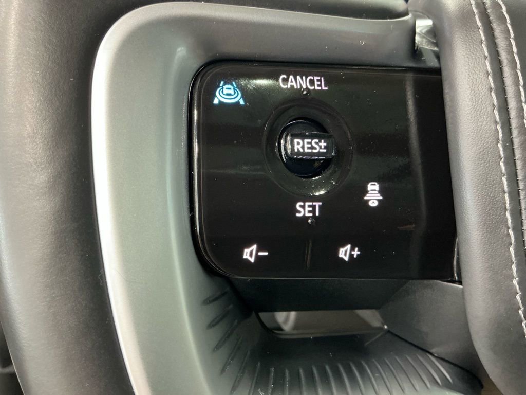 Used 2025 INFINITI QX80 Sensory image 70