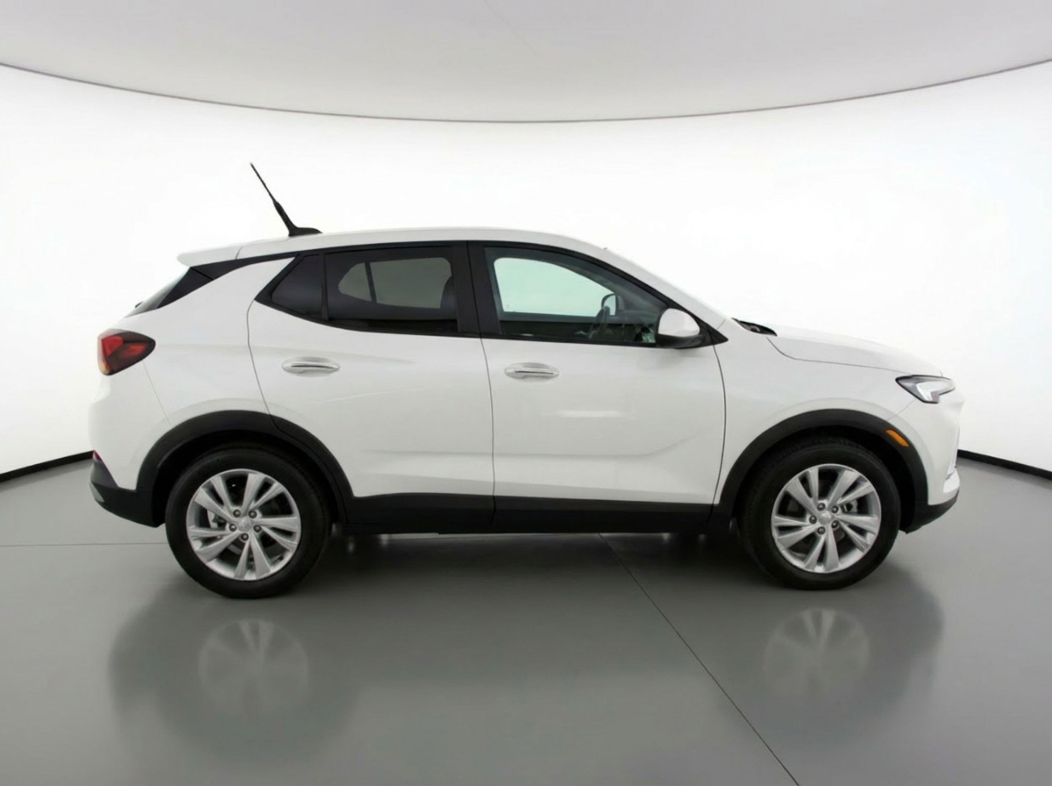 Used 2025 Buick Encore GX Preferred image 11