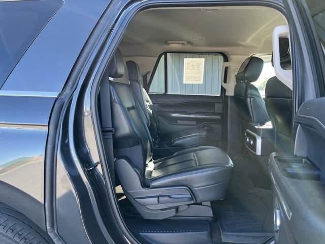 Used 2023 Ford Expedition Max XLT image 34