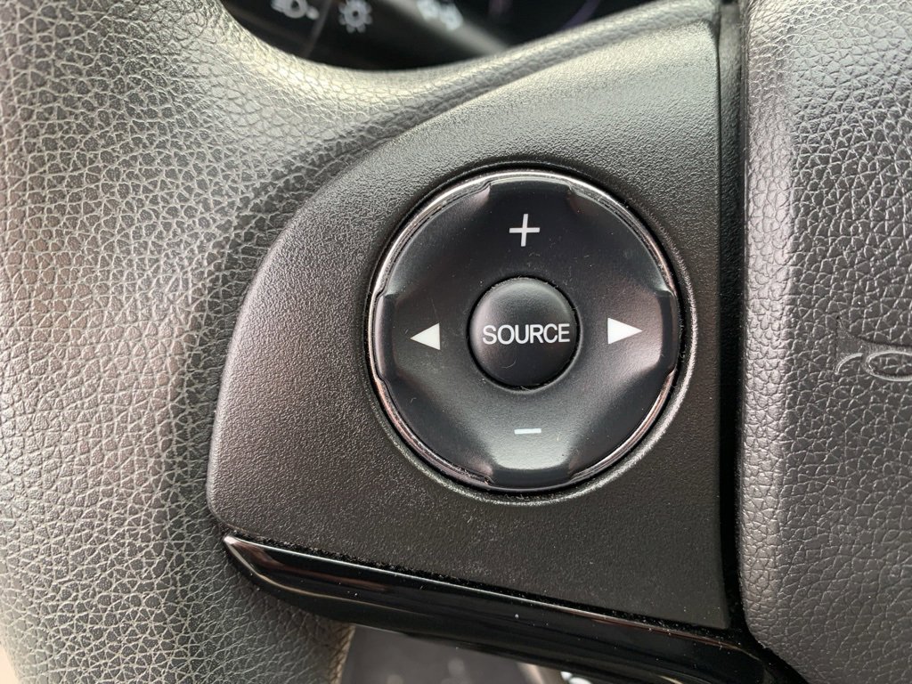 Used 2019 Honda HR-V LX image 23