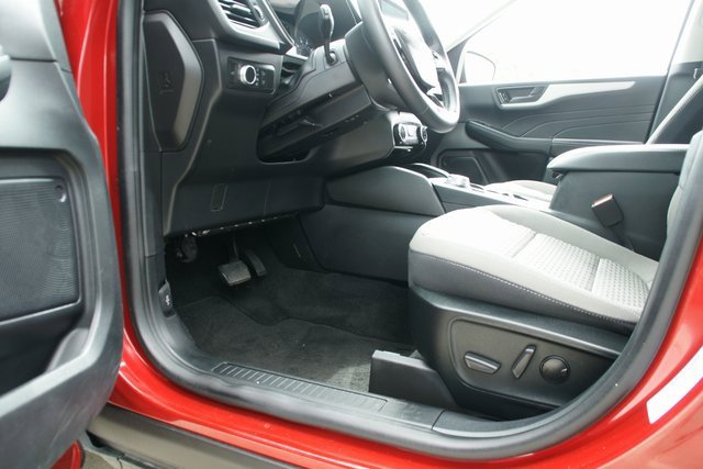 Used 2022 Ford Escape SE w/ Convenience Package image 15
