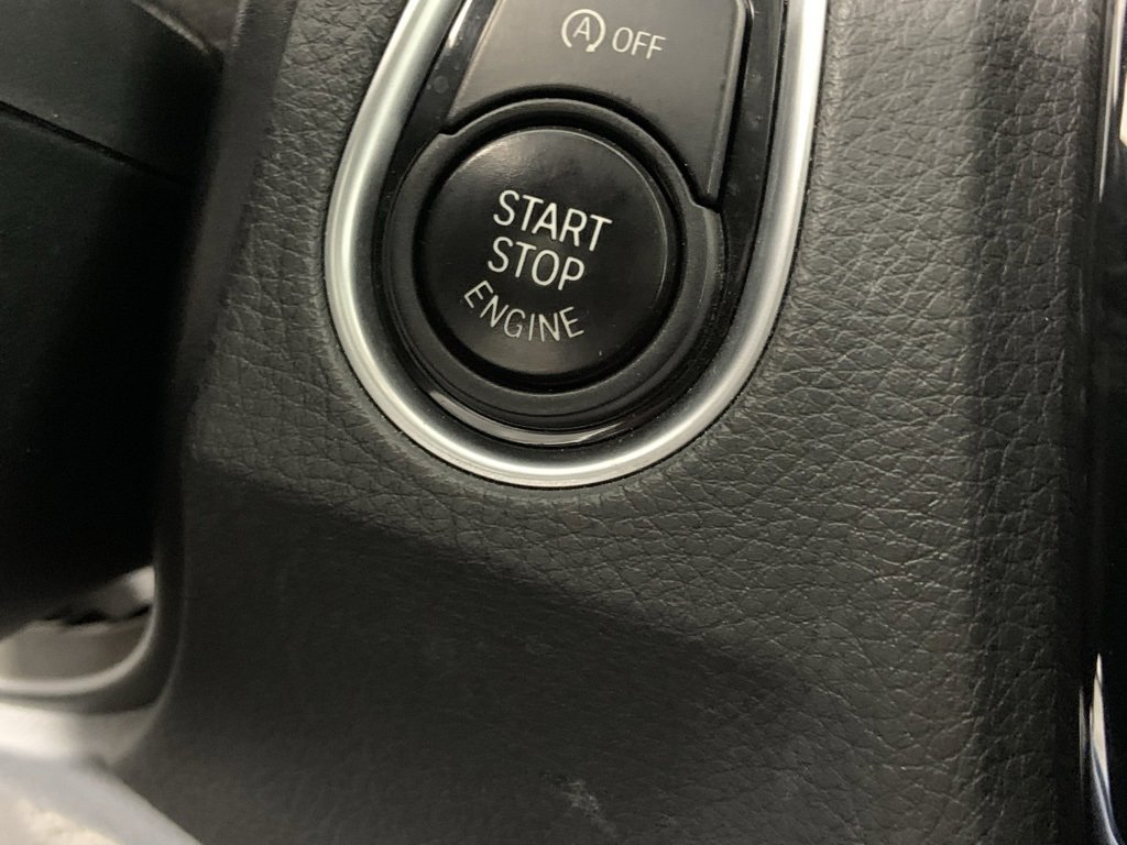 Used 2017 BMW 330i xDrive Wagon w/ Premium Package image 31