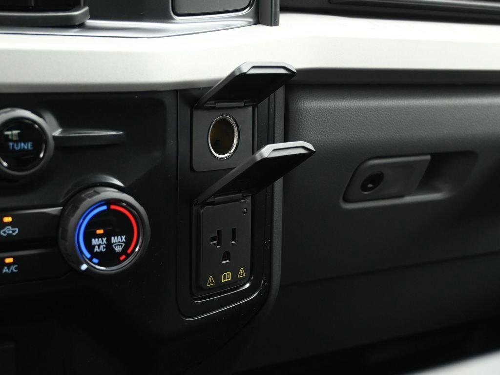 New 2026 Ford F350 XLT image 17