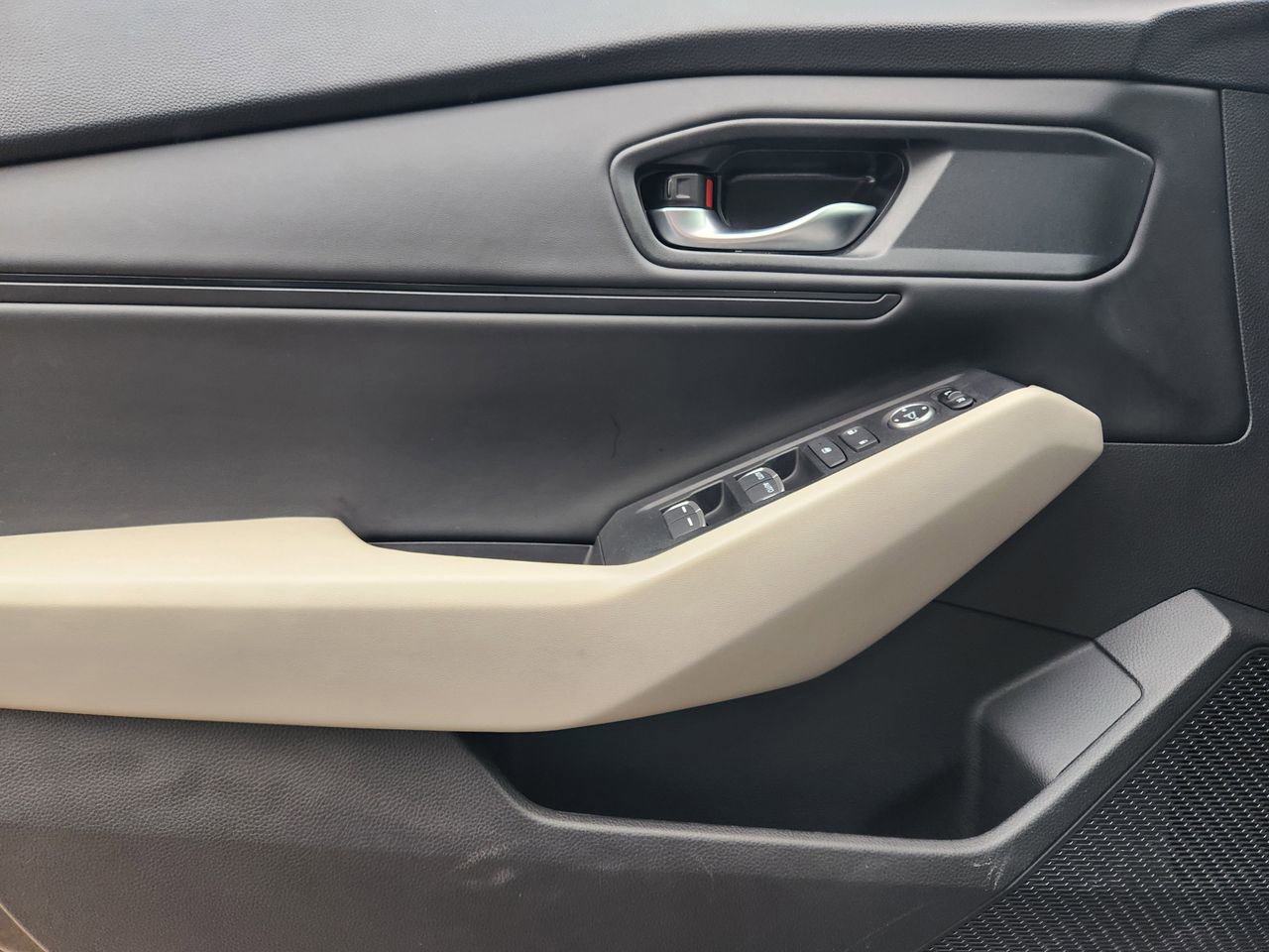 Certified 2023 Honda Accord EX image 22