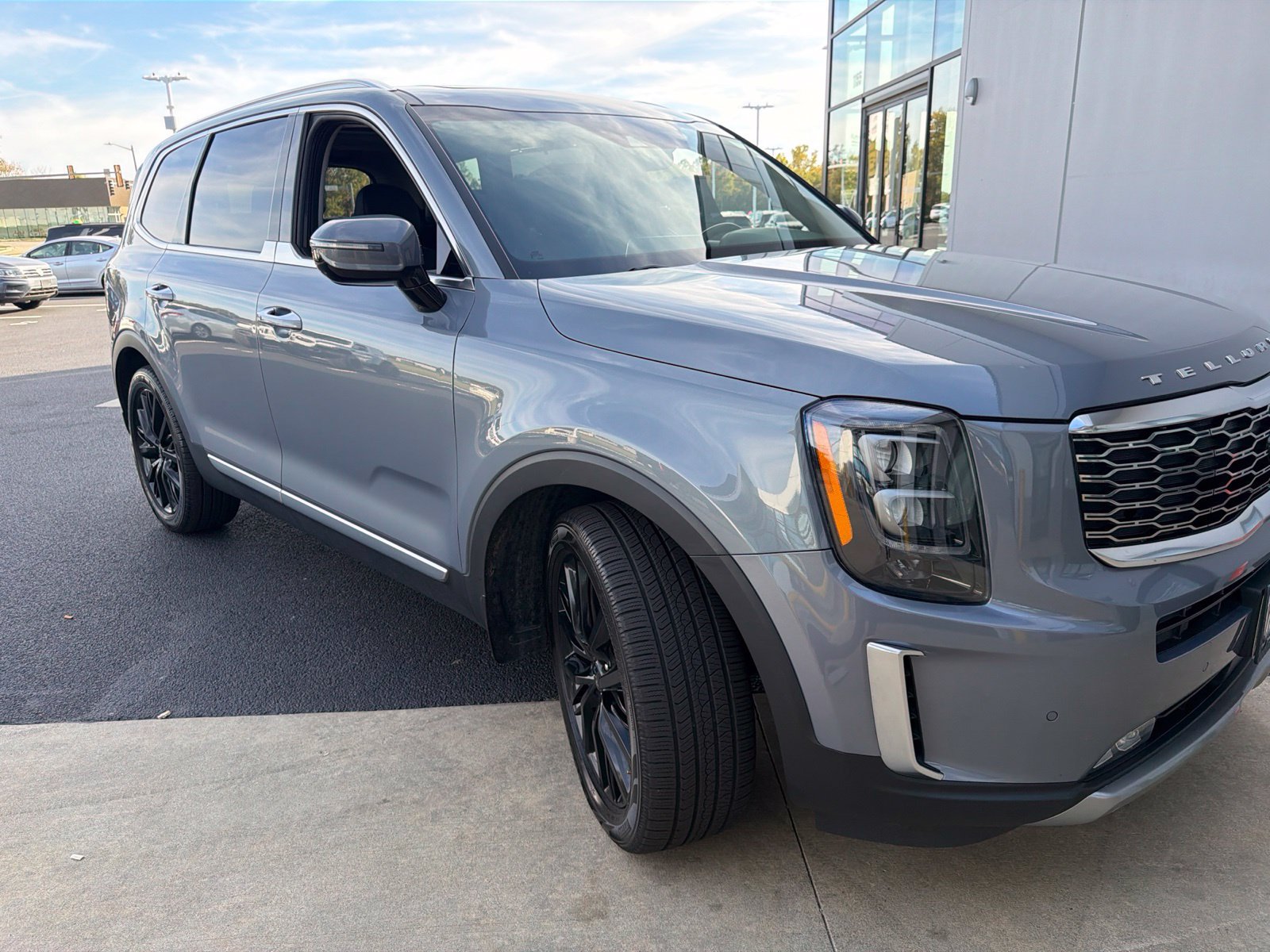 Used 2020 Kia Telluride SX AWD/4WD image 2