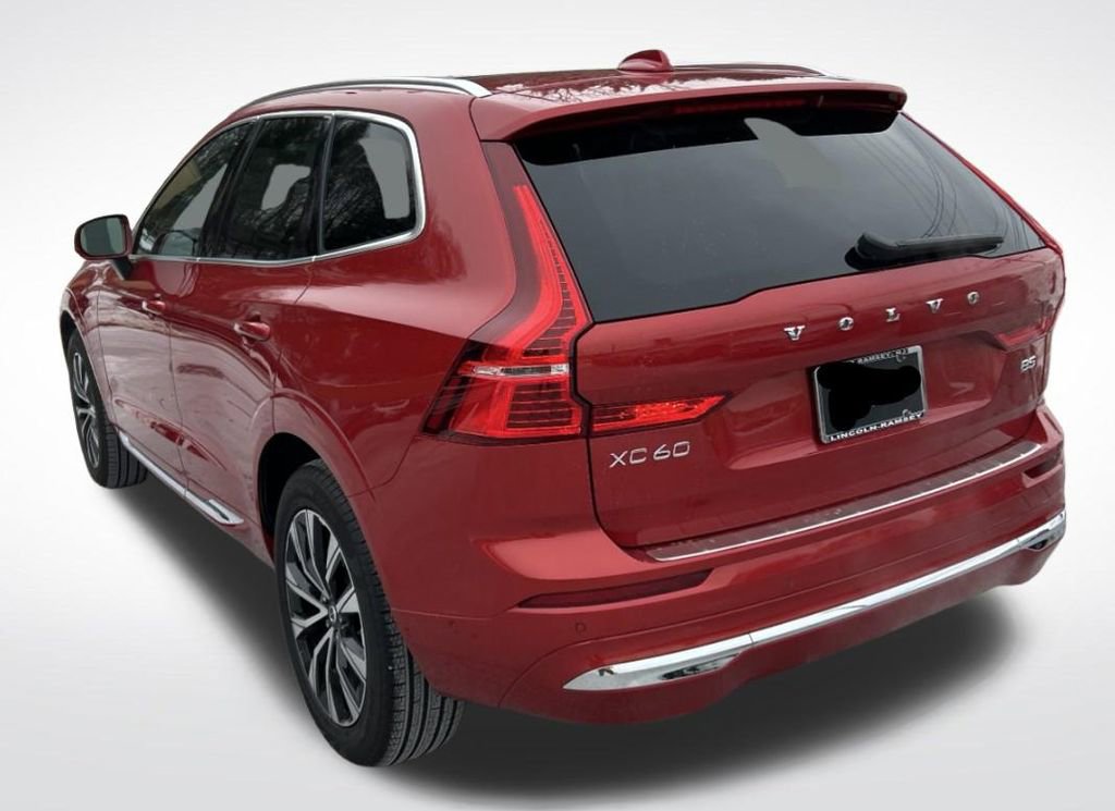 Used 2023 Volvo XC60 B5 Plus w/ Climate Package image 35