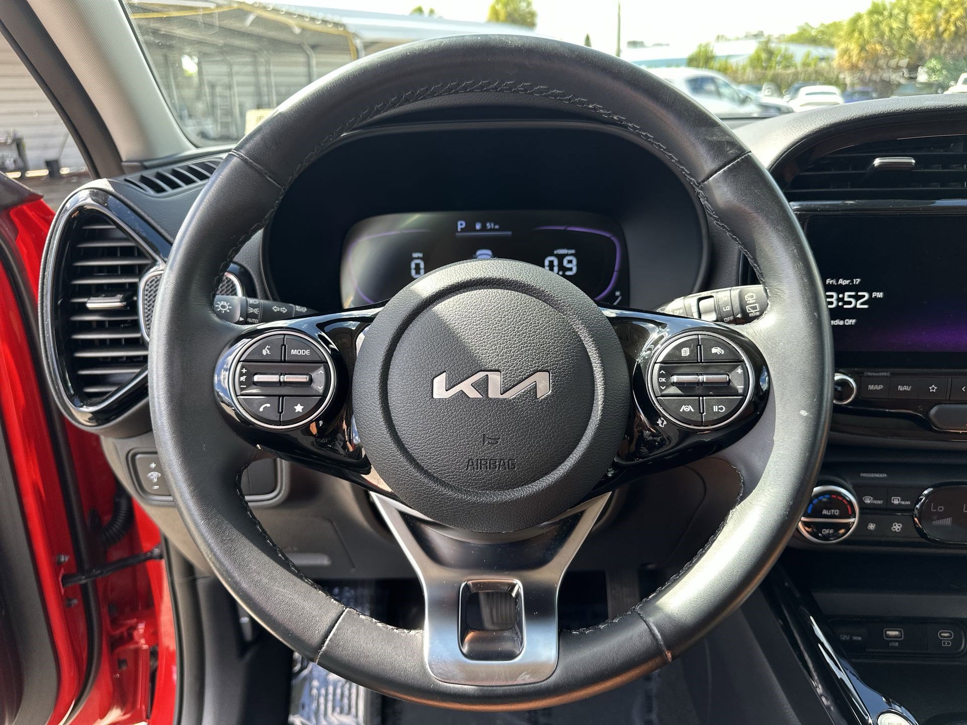 Certified 2024 Kia Soul EX w/ Option Group 015 FWD image 11