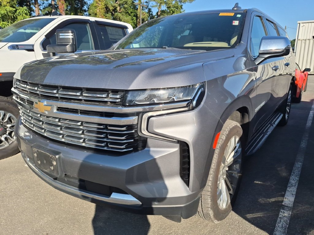Used 2021 Chevrolet Suburban Premier w/ Premium Package AWD/4WD image 2