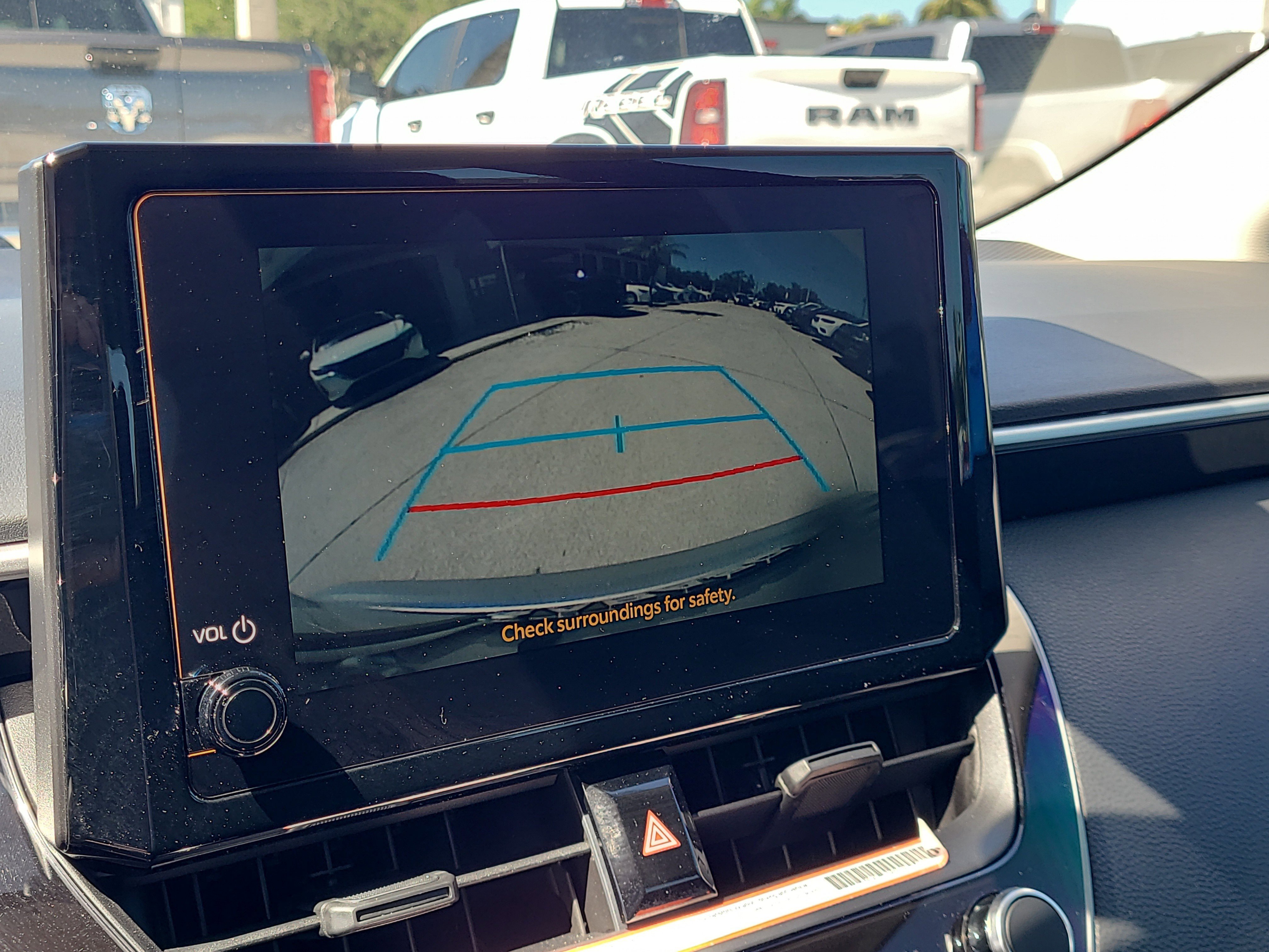 Used 2025 Toyota Corolla LE FWD image 24