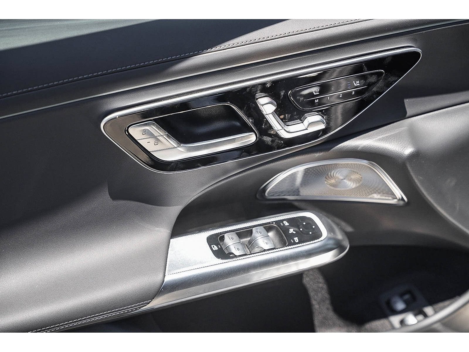 New 2026 Mercedes-Benz E 53 AMG e 4MATIC Sedan image 22