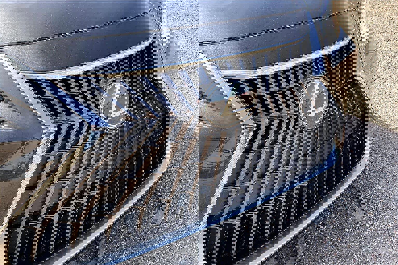 Used 2025 Lexus ES 300h w/ Premium Package image 28