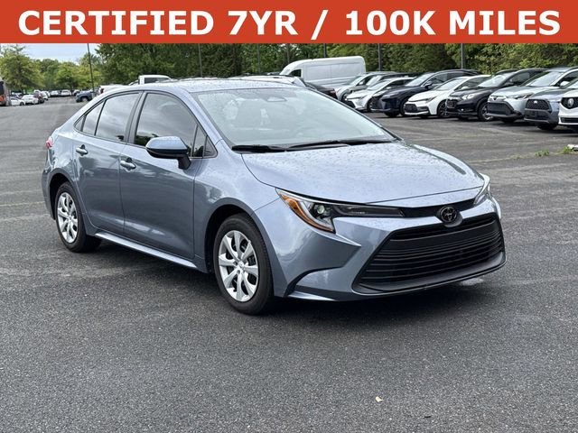Used 2025 Toyota Corolla LE FWD image 1