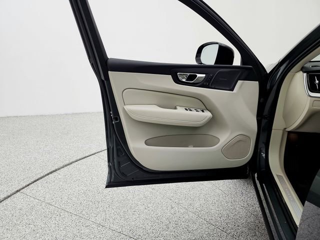 New 2026 Volvo XC60 B5 Ultra w/ Climate Package AWD/4WD image 27