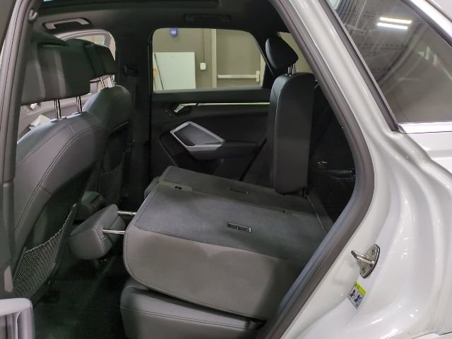 Used 2022 Audi Q3 2.0T Premium Plus image 15