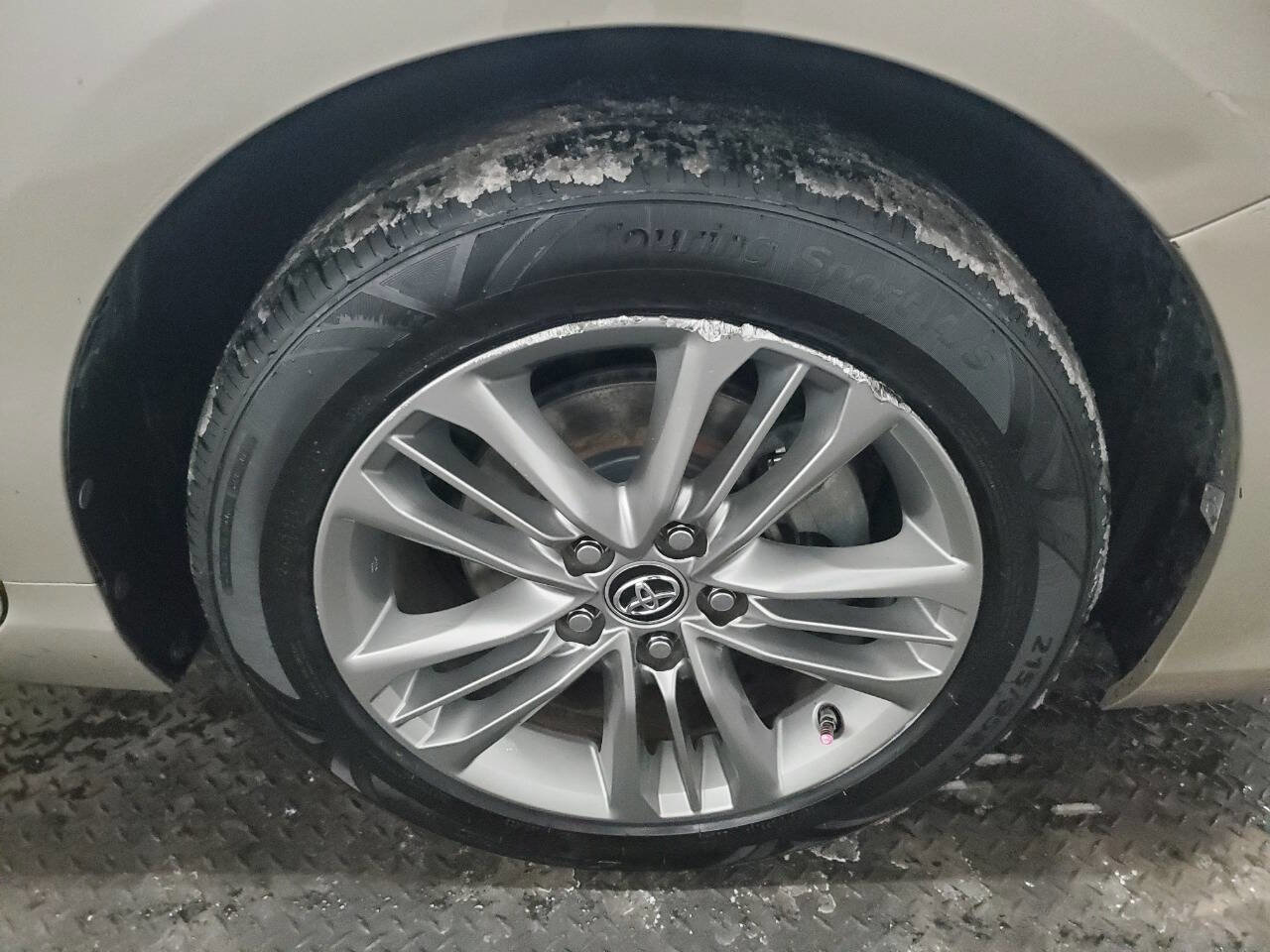 Used 2015 Toyota Camry SE FWD image 20