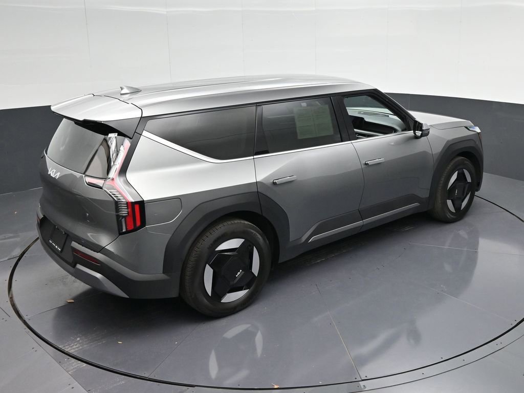 Used 2025 Kia EV9 Light image 29