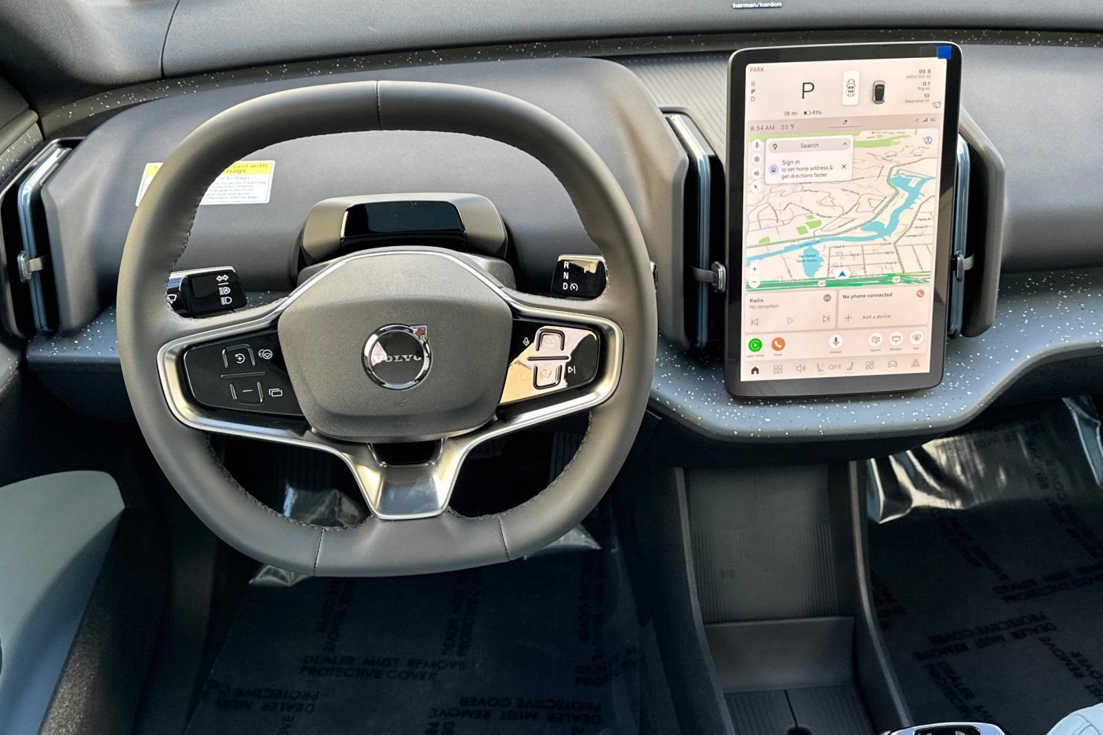 New 2026 Volvo EX30 Ultra w/ Climate Package image 15