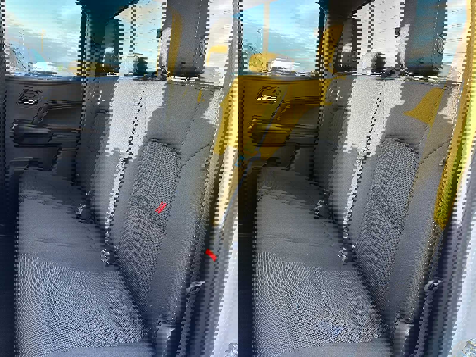 New 2026 GMC Canyon Elevation w/ Convenience Package image 17