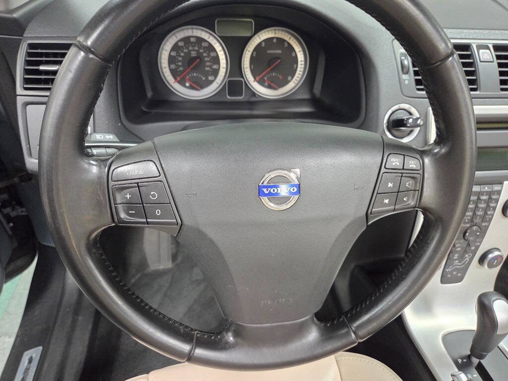 Used 2012 Volvo C70 T5 FWD image 33