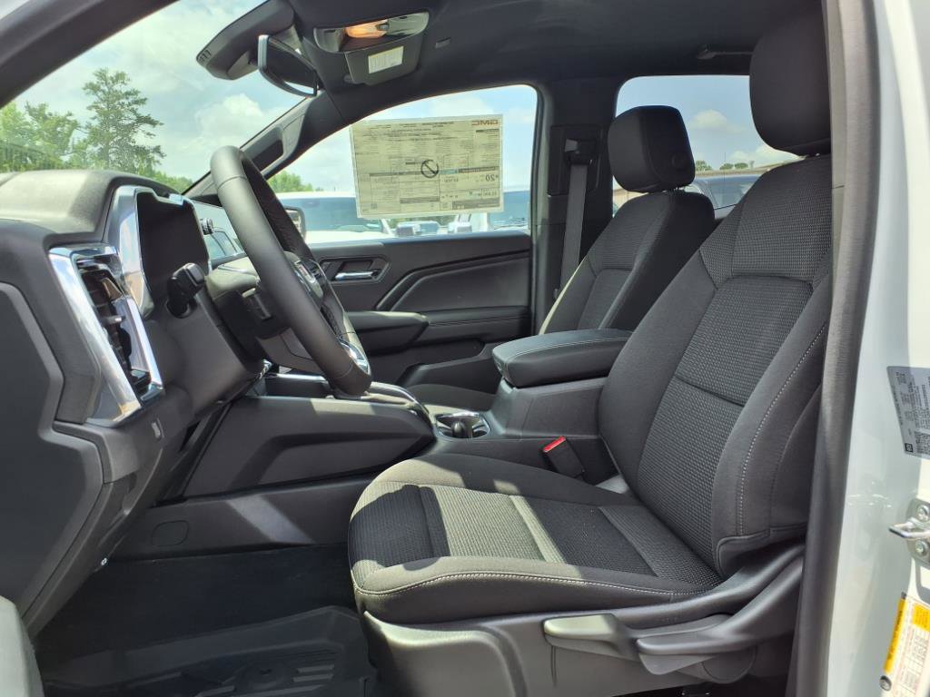 New 2025 GMC Canyon Elevation w/ Convenience Package image 19