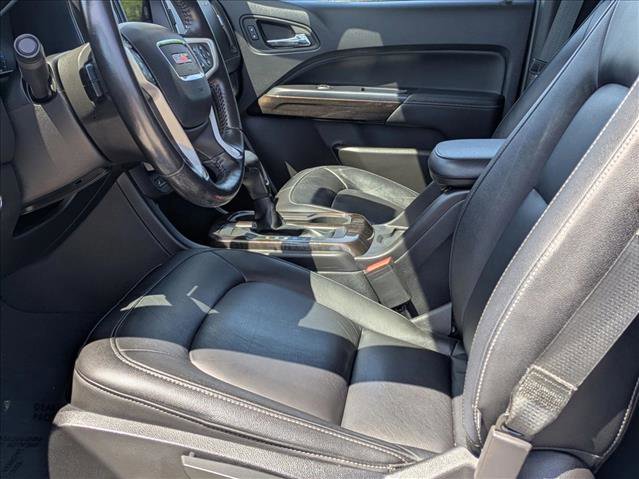 Used 2020 GMC Canyon SLT w/ Driver Alert Package AWD/4WD image 16