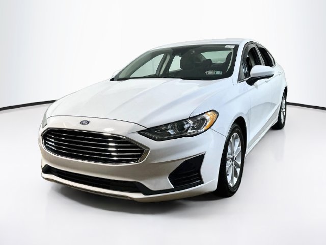Used 2019 Ford Fusion SE FWD image 3