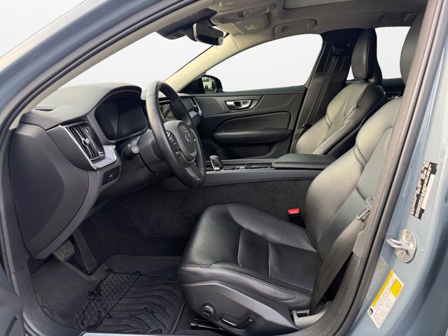 Used 2024 Volvo S60 B5 Core image 9