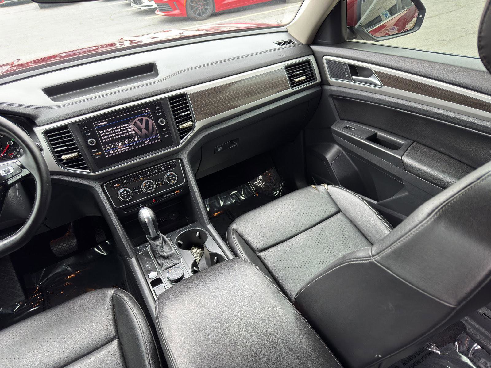 Used 2018 Volkswagen Atlas SE image 24