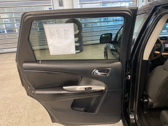 Used 2020 Dodge Journey SE w/ Blacktop Package image 26