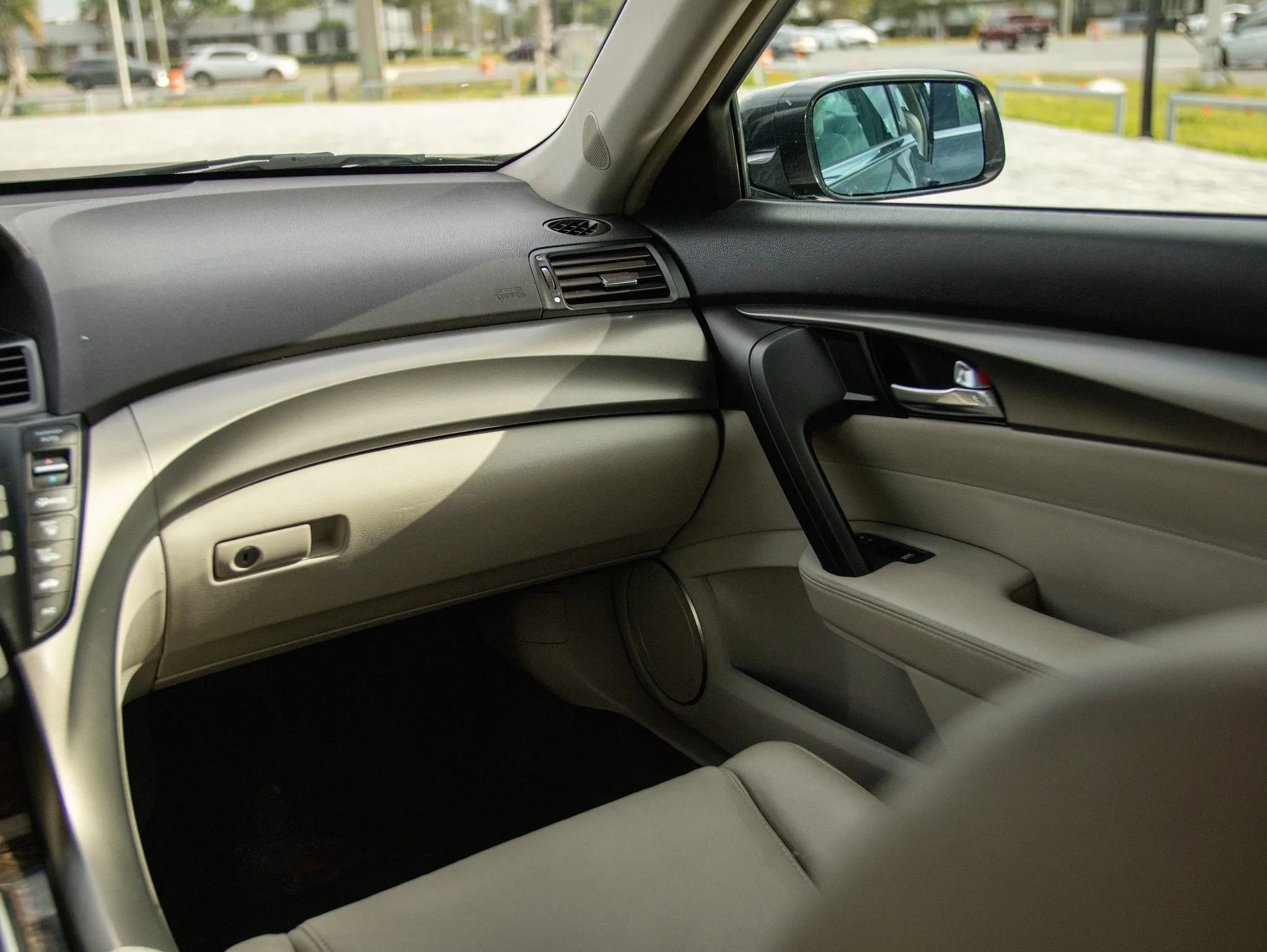 Used 2012 Acura TL image 29