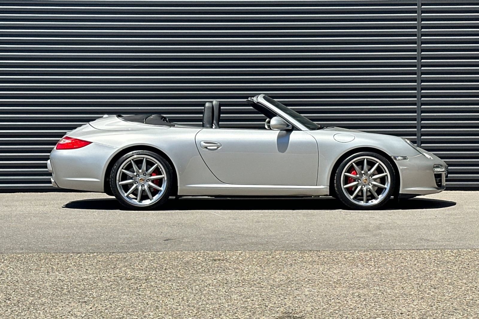 Used 2009 Porsche 911 Carrera S RWD image 9