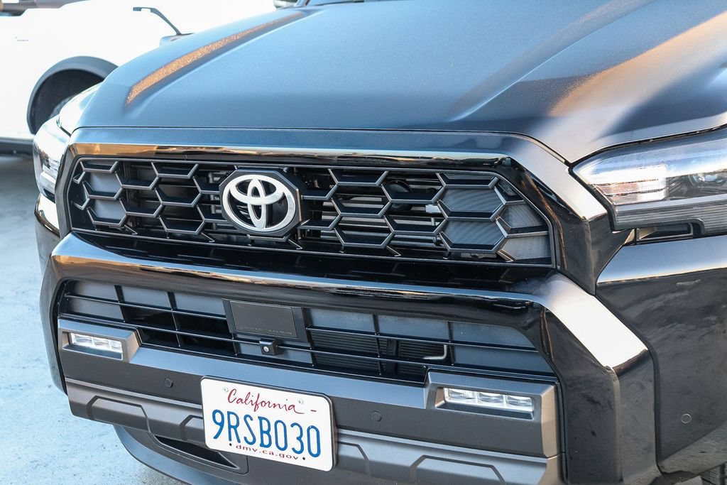 Used 2025 Toyota 4Runner TRD Off-Road Premium w/ Tow Technology Package AWD/4WD image 6