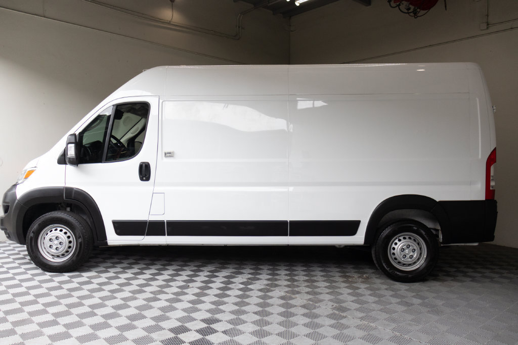 Used 2024 RAM ProMaster 2500 w/ Upfitter's Prep Package FWD image 7