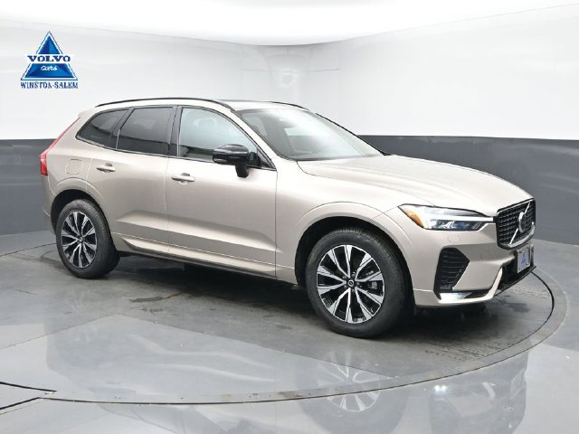 Used 2024 Volvo XC60 B5 Core w/ Climate Package