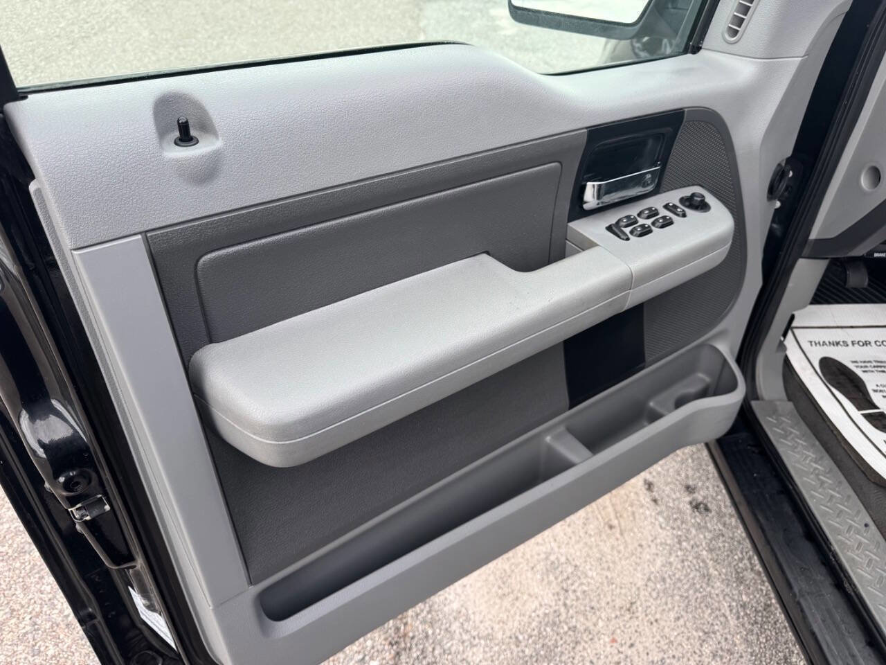 Used 2007 Ford F150 XL image 19