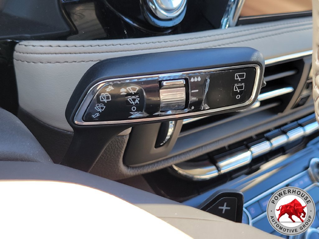 Used 2022 Lincoln Corsair FWD w/ Equipment Group 101A image 33
