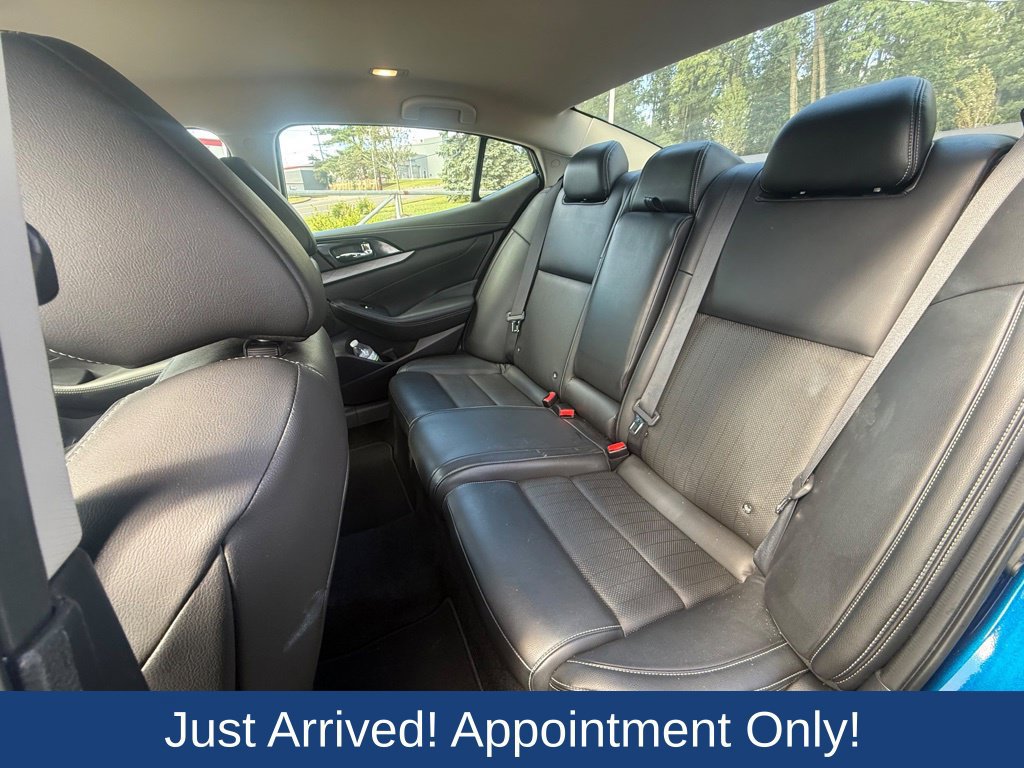 Used 2018 Nissan Maxima 3.5 SV FWD image 10