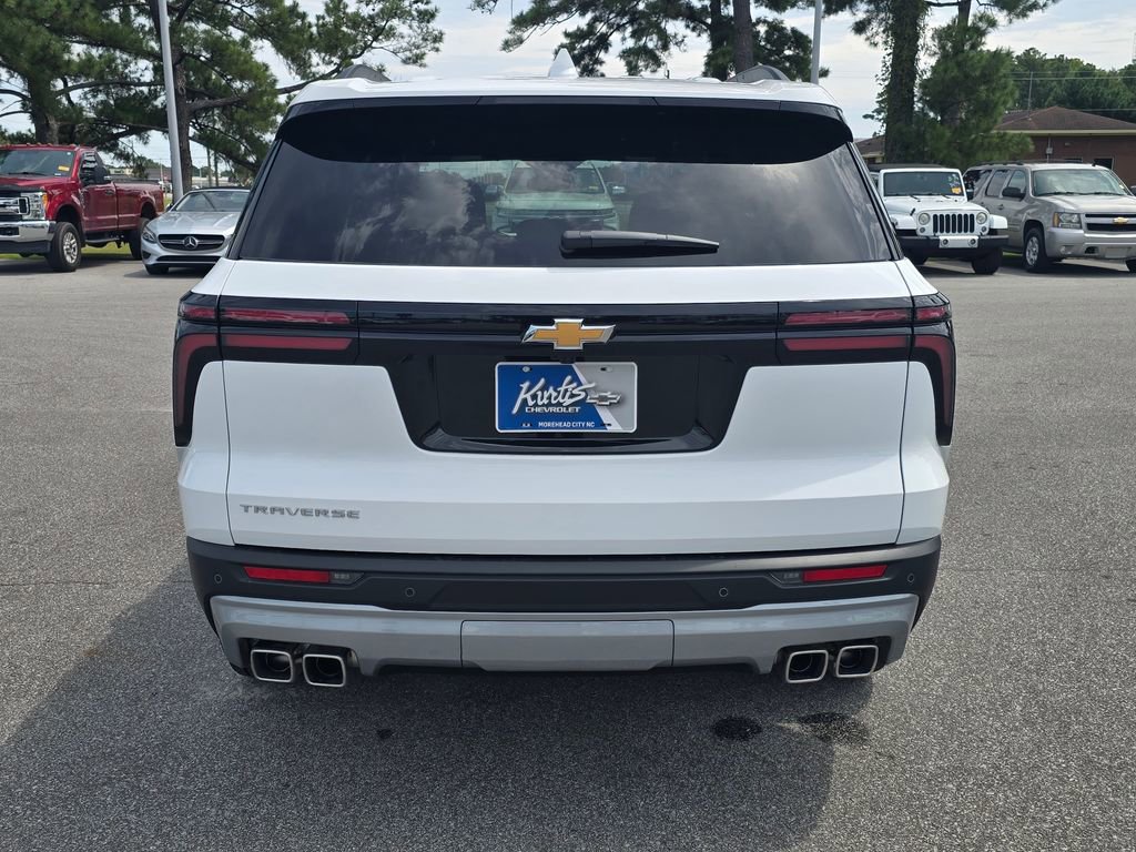 New 2026 Chevrolet Traverse LT image 4