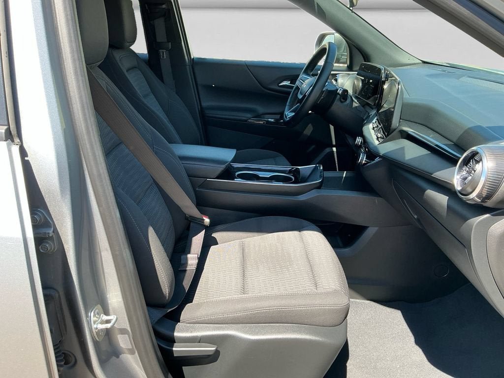 Used 2025 Chevrolet Equinox LT FWD image 15