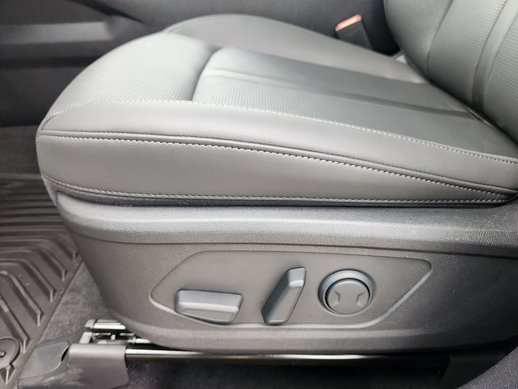 New 2026 Kia Sorento X-Line EX AWD/4WD image 18