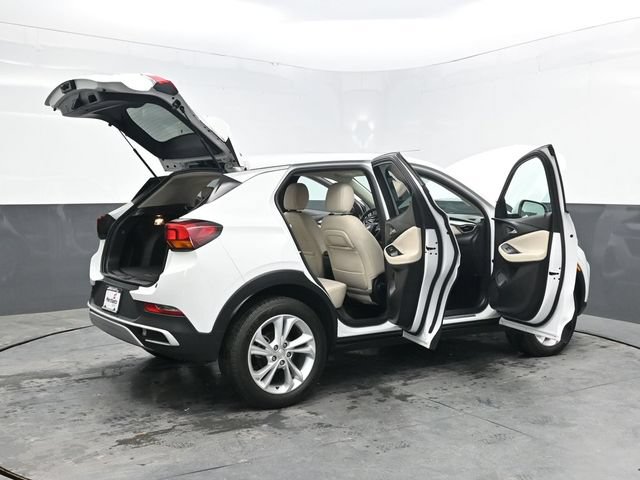 Used 2023 Buick Encore GX Preferred w/ Cold Weather Comfort Package AWD/4WD image 39